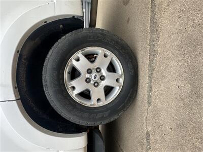 2010 Ford Explorer XLT   - Photo 9 - Grand Island, NE 68801