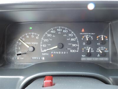 1997 GMC Suburban K2500   - Photo 17 - Lexington, NE 68850