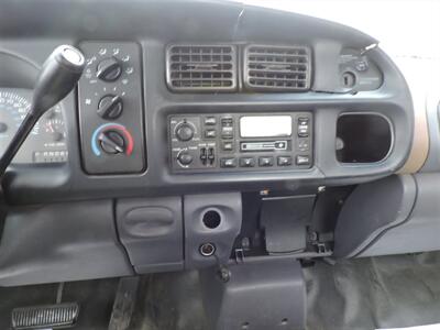 2000 Dodge Ram 1500 WS   - Photo 14 - Grand Island, NE 68801