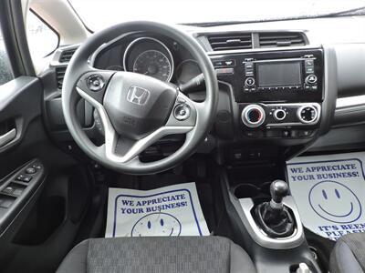 2015 Honda Fit LX   - Photo 11 - North Platte, NE 69101