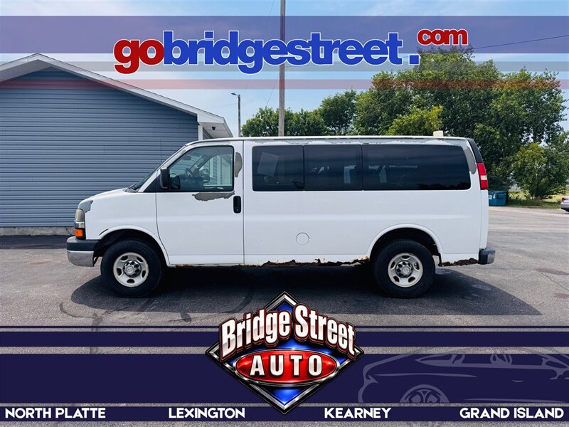 2010 Chevrolet Express LT 3500   - Photo 1 - Grand Island, NE 68801