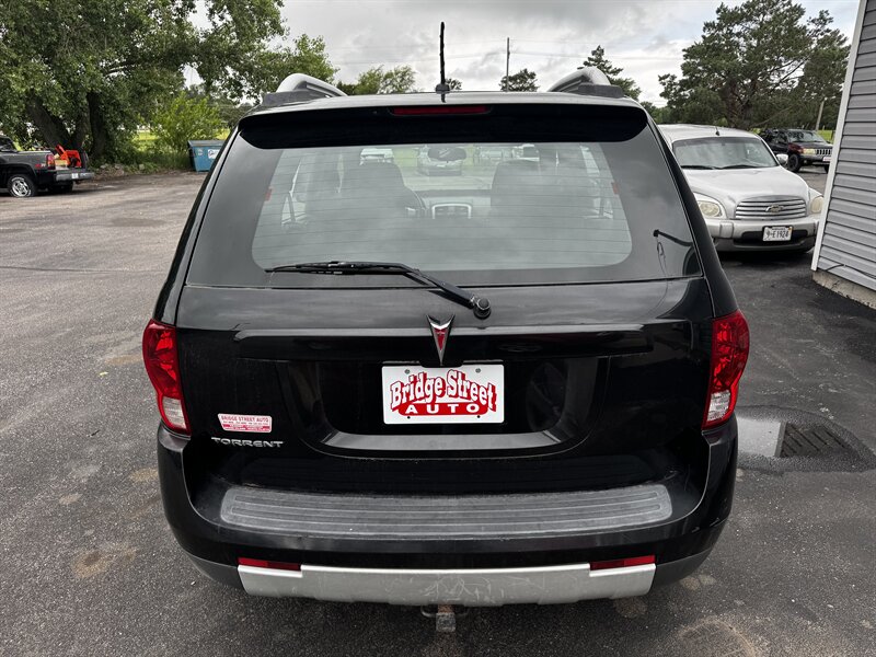 2008 Pontiac Torrent - Photo 7 - Grand Island, NE 68801