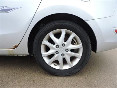 2009 Hyundai ELANTRA Touring - Photo 8 - Grand Island, NE 68801