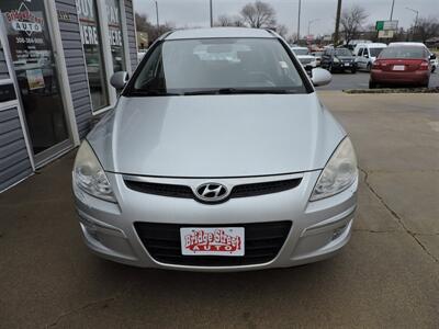 2009 Hyundai ELANTRA Touring - Photo 3 - Grand Island, NE 68801
