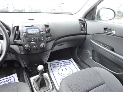 2009 Hyundai ELANTRA Touring - Photo 14 - Grand Island, NE 68801