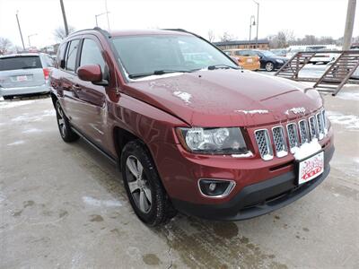 2017 Jeep Compass Latitude   - Photo 4 - Grand Island, NE 68801