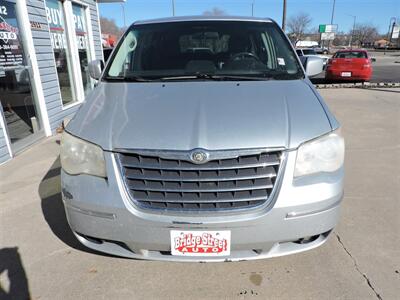 2010 Chrysler Town & Country Touring   - Photo 3 - Grand Island, NE 68801