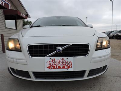 2006 Volvo S40 2.4i   - Photo 4 - Grand Island, NE 68801