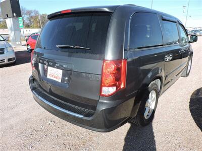 2012 Dodge Grand Caravan SXT   - Photo 5 - Lexington, NE 68850