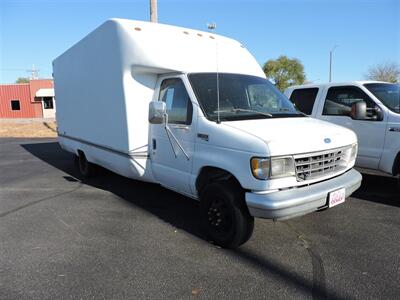 1995 Ford E350   - Photo 2 - Grand Island, NE 68801