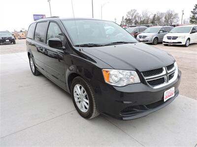 2016 Dodge Grand Caravan SXT   - Photo 4 - Lexington, NE 68850