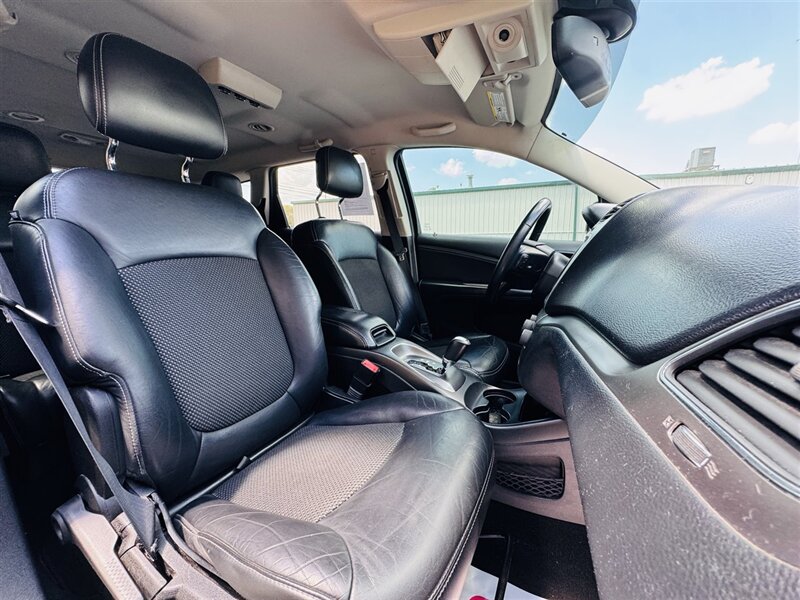 2014 Dodge Journey Crossroad - Photo 11 - Kearney, NE 68847