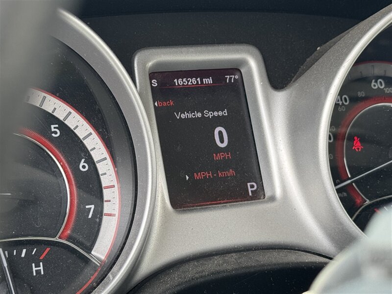 2011 Dodge Journey Mainstreet - Photo 13 - Grand Island, NE 68801