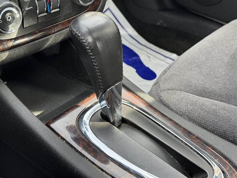 2013 Chevrolet Impala LT Fleet - Photo 18 - Lexington, NE 68850