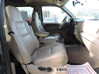 2002 Ford Excursion Limited   - Photo 10 - Lexington, NE 68850