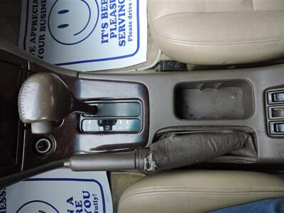 1996 Nissan Maxima GLE   - Photo 18 - Grand Island, NE 68801