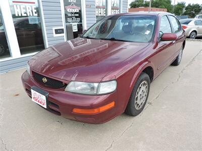 1996 Nissan Maxima GLE   - Photo 2 - Grand Island, NE 68801