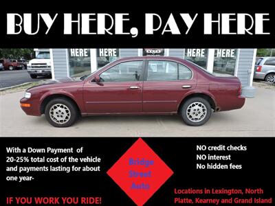 1996 Nissan Maxima GLE   - Photo 1 - Grand Island, NE 68801