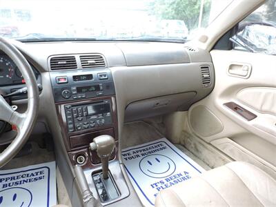 1996 Nissan Maxima GLE   - Photo 13 - Grand Island, NE 68801