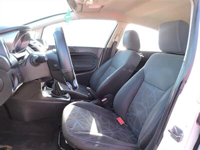 2011 Ford Fiesta SE   - Photo 9 - Grand Island, NE 68801