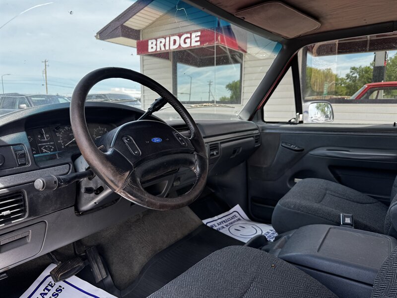 1992 Ford F-150 - Photo 4 - Lexington, NE 68850