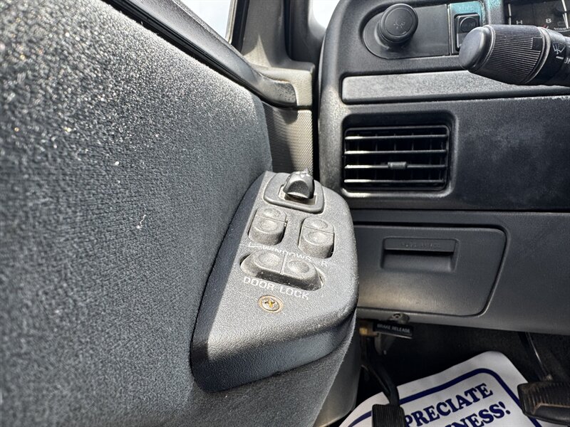 1992 Ford F-150 - Photo 10 - Lexington, NE 68850