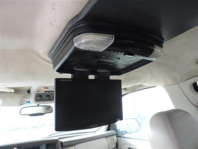 2004 Cadillac Escalade   - Photo 15 - Grand Island, NE 68801