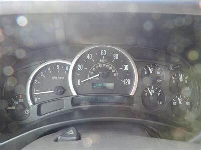 2004 Cadillac Escalade   - Photo 17 - Grand Island, NE 68801