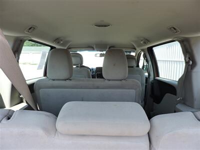 2014 Dodge Grand Caravan American Value Packa   - Photo 13 - Kearney, NE 68847