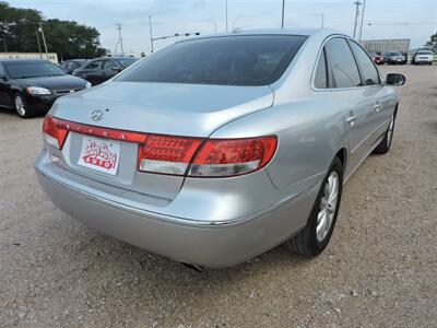 2007 Hyundai Azera SE   - Photo 5 - Lexington, NE 68850