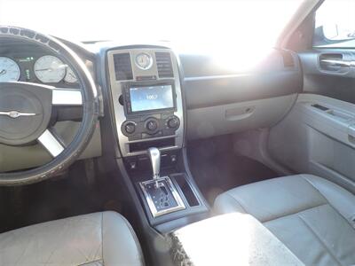 2007 Chrysler 300 Series Touring   - Photo 11 - North Platte, NE 69101