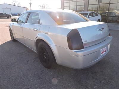 2007 Chrysler 300 Series Touring   - Photo 7 - North Platte, NE 69101