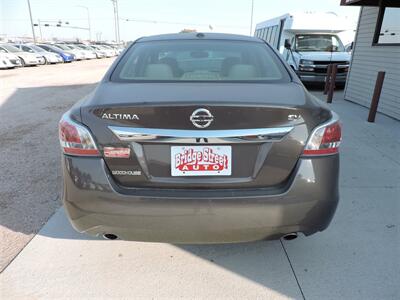 2015 Nissan Altima 2.5 S   - Photo 6 - Lexington, NE 68850