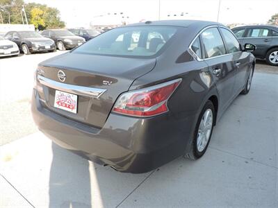 2015 Nissan Altima 2.5 S   - Photo 5 - Lexington, NE 68850