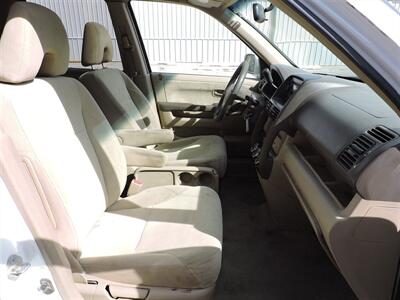 2005 Honda CR-V EX   - Photo 10 - Kearney, NE 68847