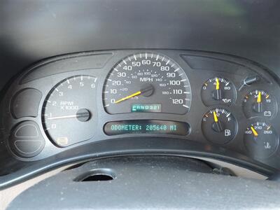 2003 Chevrolet Tahoe   - Photo 17 - Lexington, NE 68850