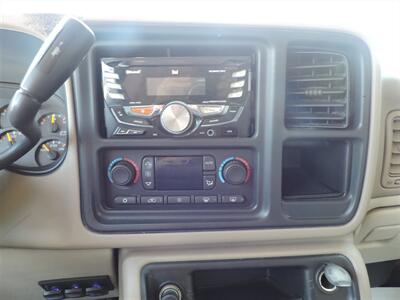 2003 Chevrolet Tahoe   - Photo 18 - Lexington, NE 68850