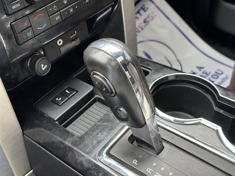 2012 Ford F-150 Platinum - Photo 17 - Lexington, NE 68850