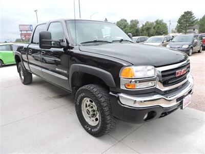 2006 GMC Sierra 2500 Work Truck   - Photo 4 - Lexington, NE 68850