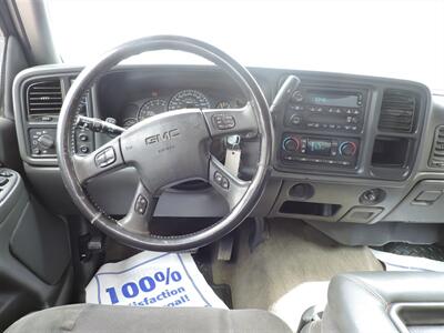 2006 GMC Sierra 2500 Work Truck   - Photo 12 - Lexington, NE 68850