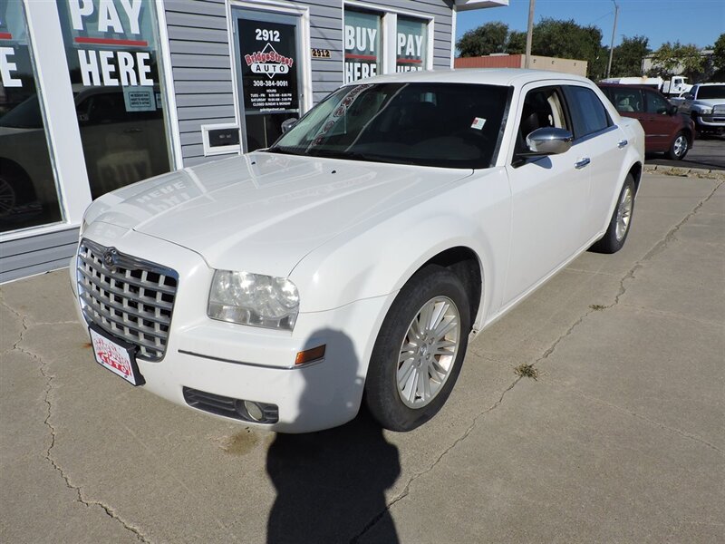2010 Chrysler 300 Series Touring