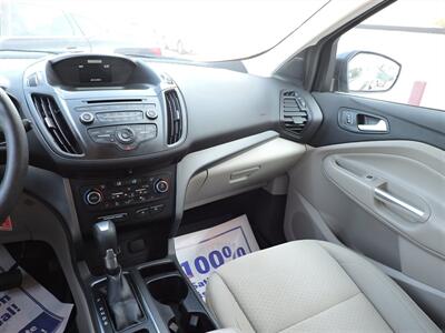 2017 Ford Escape SE   - Photo 14 - Lexington, NE 68850