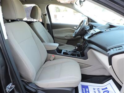 2017 Ford Escape SE   - Photo 10 - Lexington, NE 68850