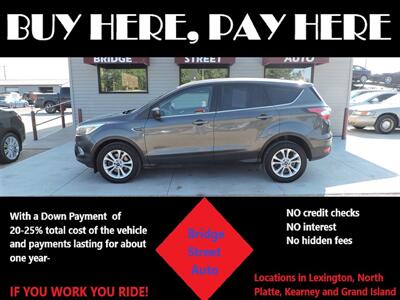 2017 Ford Escape SE   - Photo 1 - Lexington, NE 68850