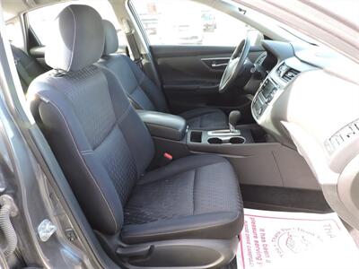 2017 Nissan Altima 2.5   - Photo 10 - Lexington, NE 68850
