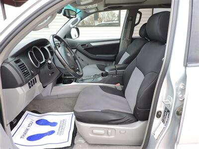 2006 Toyota 4Runner SR5   - Photo 9 - Lexington, NE 68850
