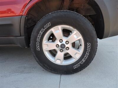 2006 Ford Escape XLT   - Photo 8 - Lexington, NE 68850