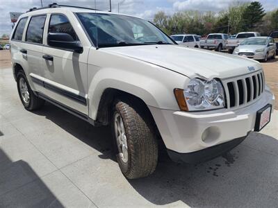 2006 Jeep Grand Cherokee Laredo   - Photo 4 - Lexington, NE 68850