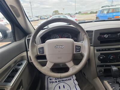 2006 Jeep Grand Cherokee Laredo   - Photo 16 - Lexington, NE 68850