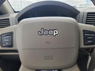 2006 Jeep Grand Cherokee Laredo   - Photo 17 - Lexington, NE 68850